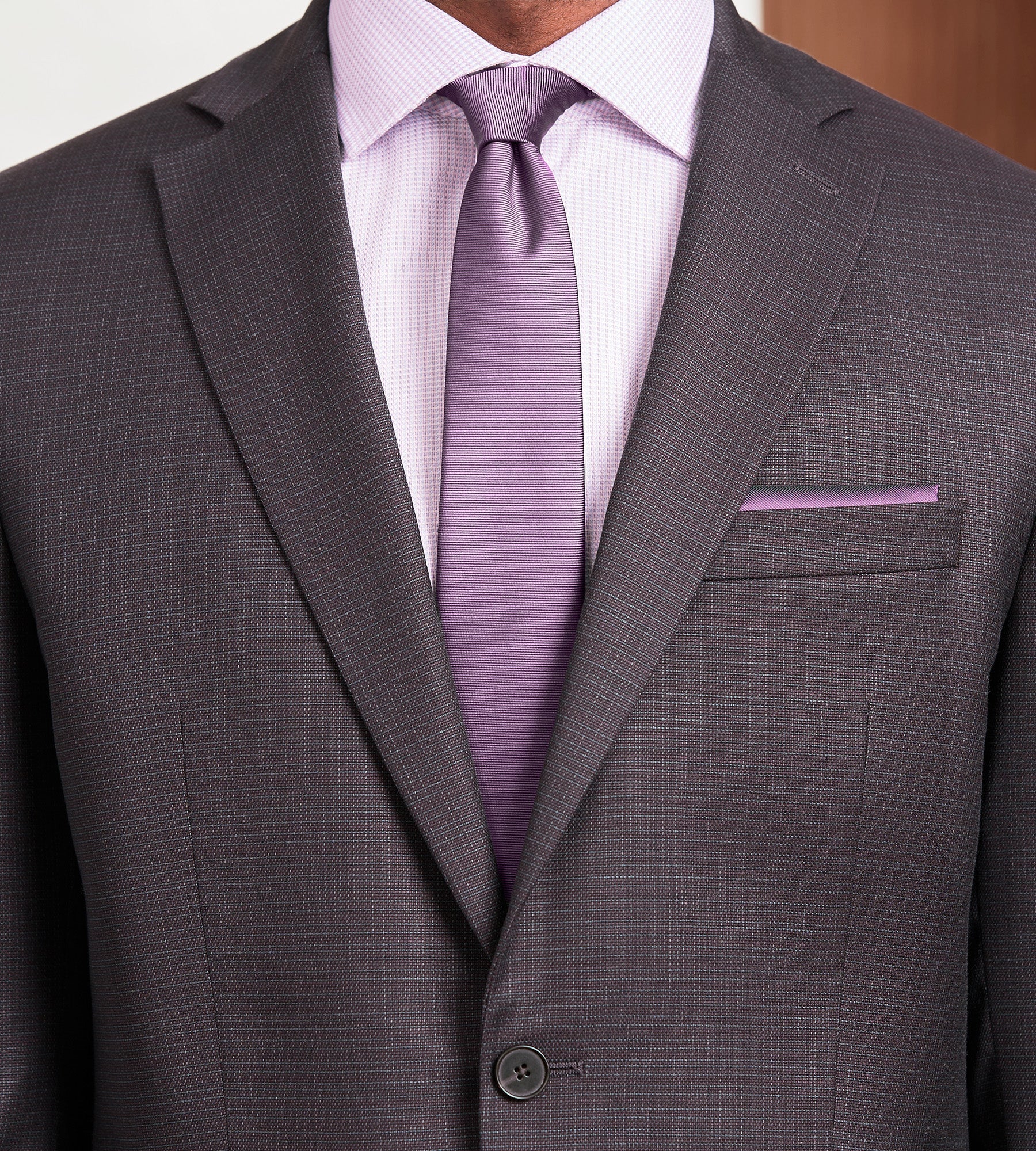 Modern Fit Burgundy Neat Suit