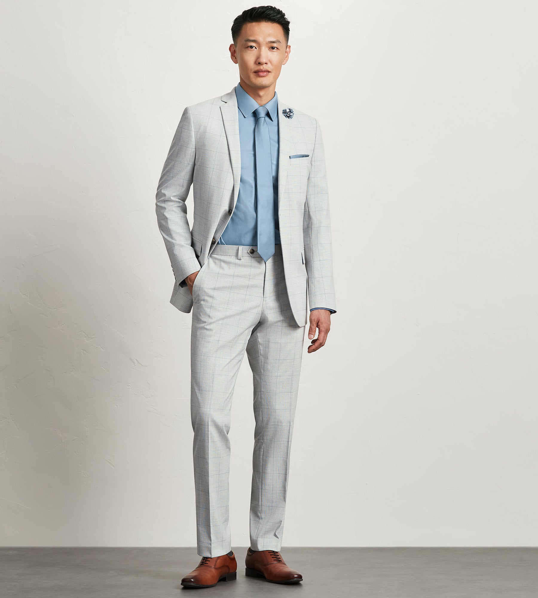 Modern Fit Light Grey Plaid Suit
