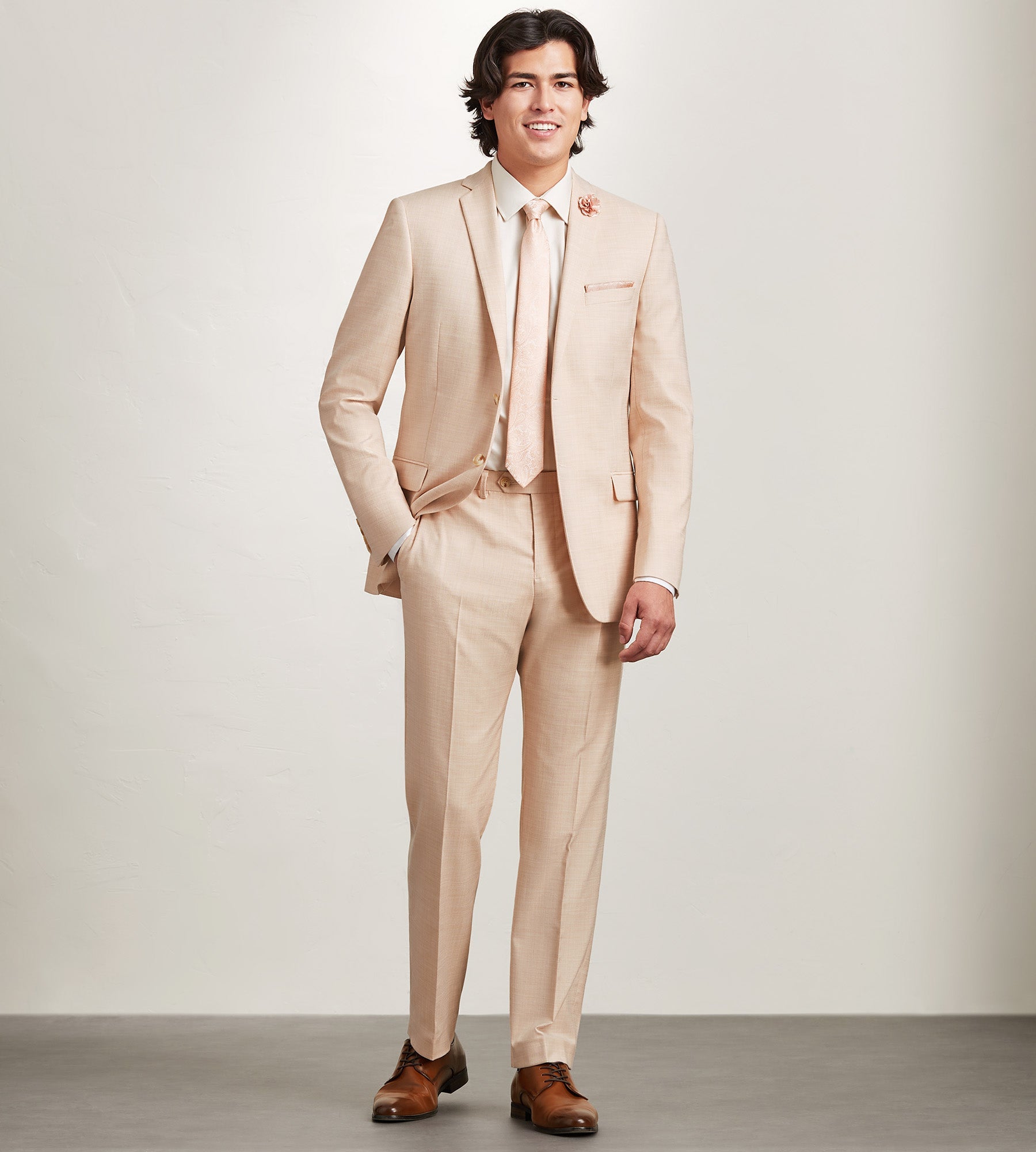 Modern Fit Pale Peach Solid Suit