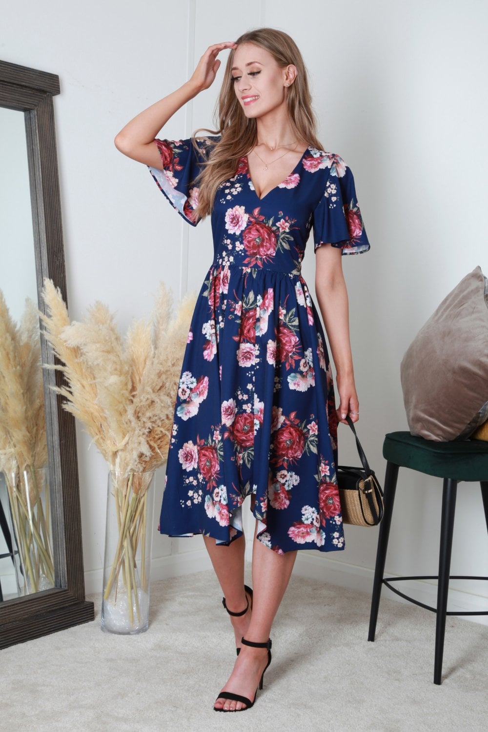 V-Neck Hanky Hem Pleated Floral Dress by Double Second